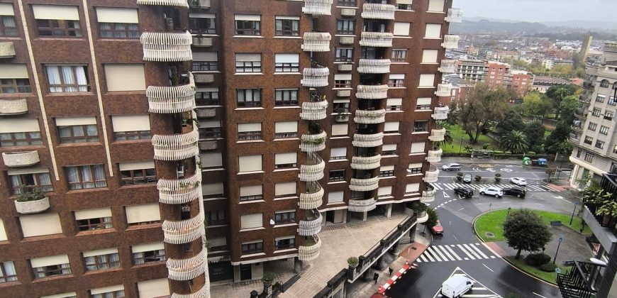 Piso con terraza en Calle Mugakoa Kalea, Buenavista