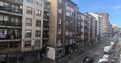 Piso con balcón en Calle General Castaños Kalea, Casco Viejo – Muelle