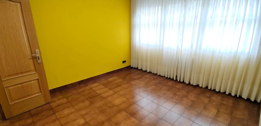 Piso con balcón en Calle General Castaños Kalea, Casco Viejo – Muelle